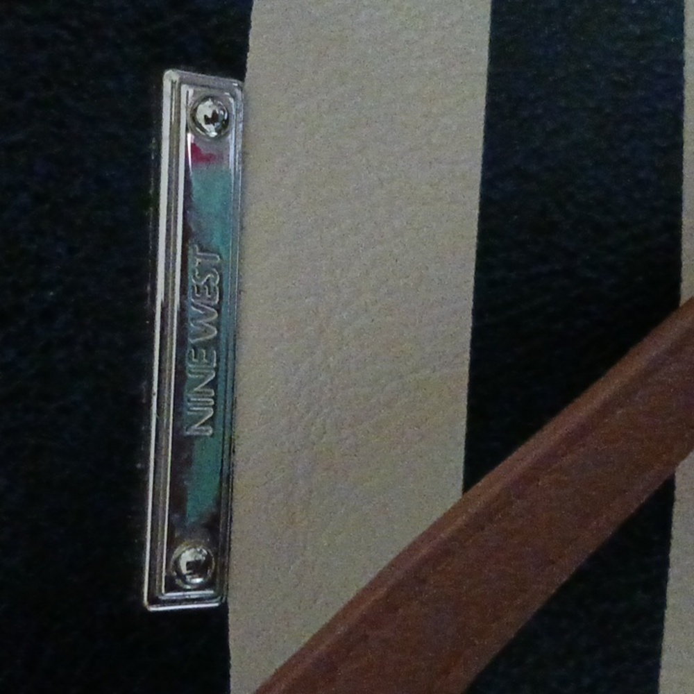 Nine West Handbag - Picture 2 of 3